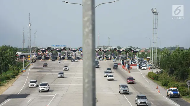 Arus Lalin di Gerbang Tol Palimanan