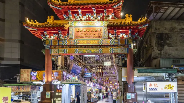 Huaxi Street, Taipei, Taiwan
