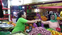 Pedangan di Pasar Gorontalo (Arfandi Ibrahim/Liputan6.com)