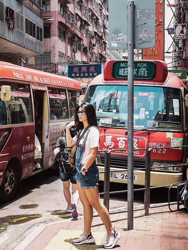 6 Potret Terbaru Anggur Aulia, Ibu Farel di Heart Series yang Awet Muda