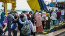 <p>&ldquo;Peningkatan penumpang mulai terjadi (Sabtu, 1/7) kemarin, sehingga kita tambah menjadi lima trip,&rdquo; kata General Manager PT ASDP Indonesia Ferry (Persero) Cabang Banda Aceh Agus Djoko Triyanto di Banda Aceh, Minggu (2/7/2023). (CHAIDEER MAHYUDDIN/AFP)</p>