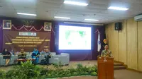 Dalam seminar nasional ekonomi energi, sejumlah pakar mengungkapkan belum perlunya pembangunan Pembangkit Listrik Tenaga Nuklir (PLTN) di Indonesia. (Liputan6.com/ Switzy Sabandar)