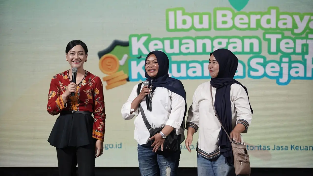 OJK Gelar Literasi dan Inklusi Keuangan ke Ibu Rumah Tangga - Bisnis ...