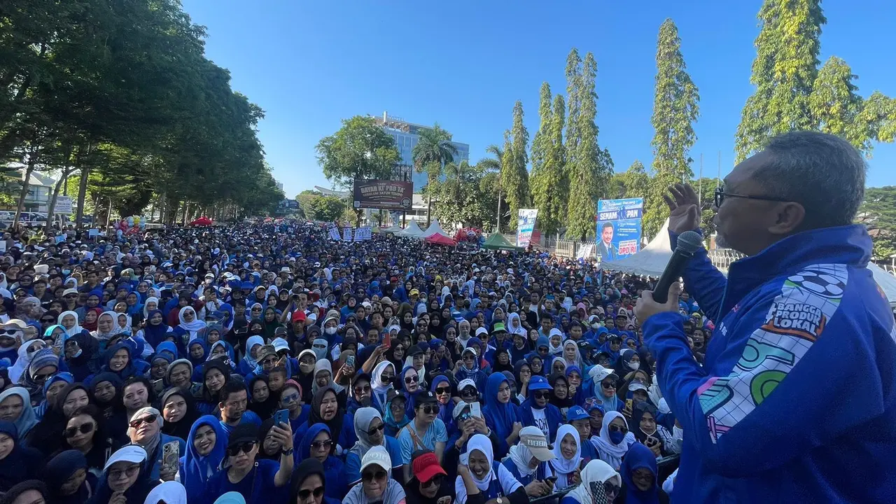 Mendag Zulkifli Hasan mengapresiasi produktivitas petani di Sulsel dan menjadi produsen beras terbesar di Indonesia