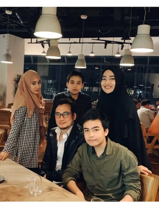6 Pesona Tengku Syaira Anataya, Putri Sulung Cindy Fatikasari dan Tengku Firmansyah