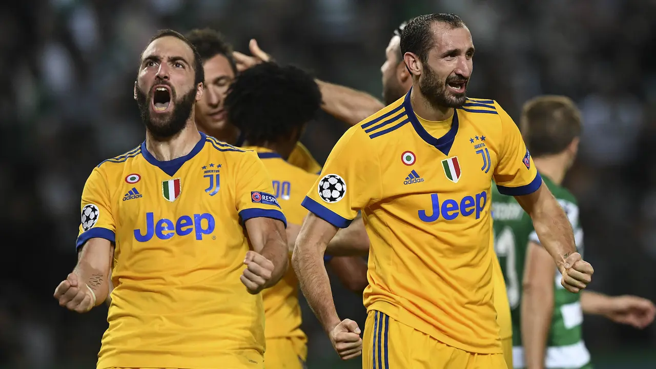 FOTO: Gonzalo Higuain Selamatkan Juventus dari Kekalahan