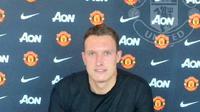 Phil Jones (Man Utd.com)