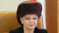 Valentina Petrenko, politisi Rusia yang memiliki gaya rambut unik mirip karakter Marge Simpson. (dok. Twitter @jimmypop/https://twitter.com/jimmypop/status/1580243218603466758/photo/1/Dinny Mutiah)