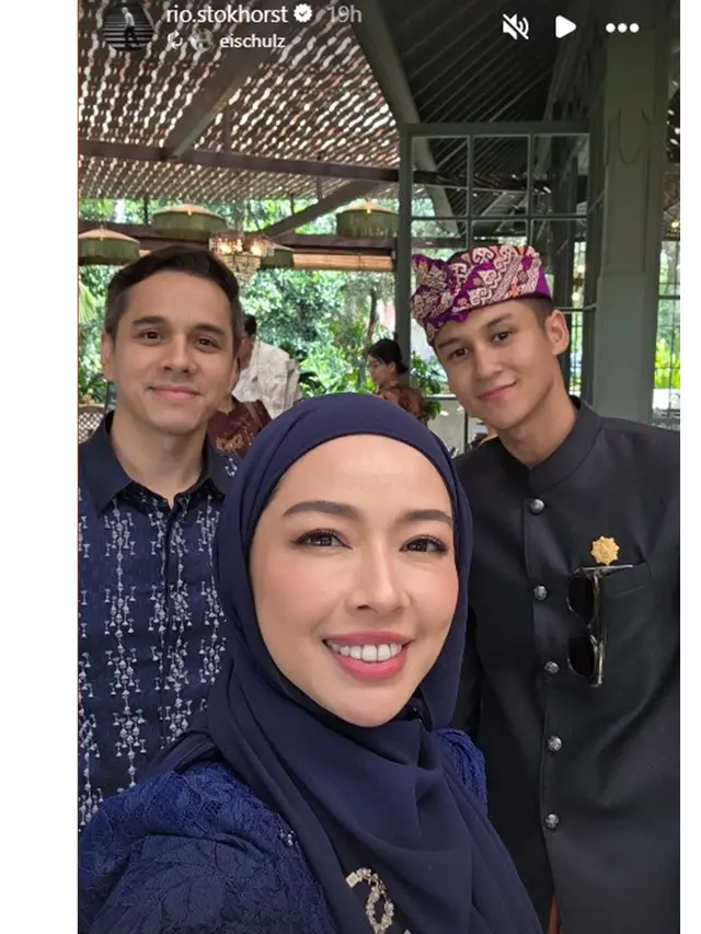 6 Potret Artis Hadiri Pernikahan Kakak Antonio Blanco di Bali, Ada Rionaldo Stokhorst