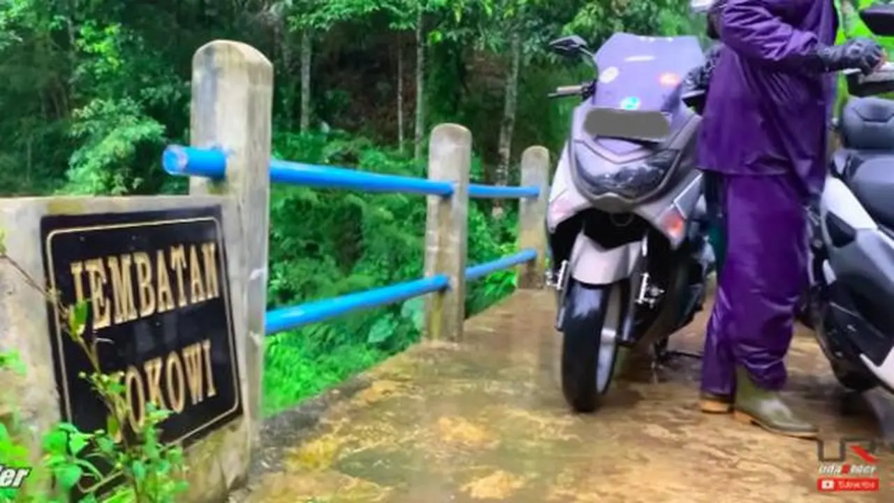 Terletak di Lereng Gunung, Jembatan Jokowi Ini Menghubungkan Dua Desa