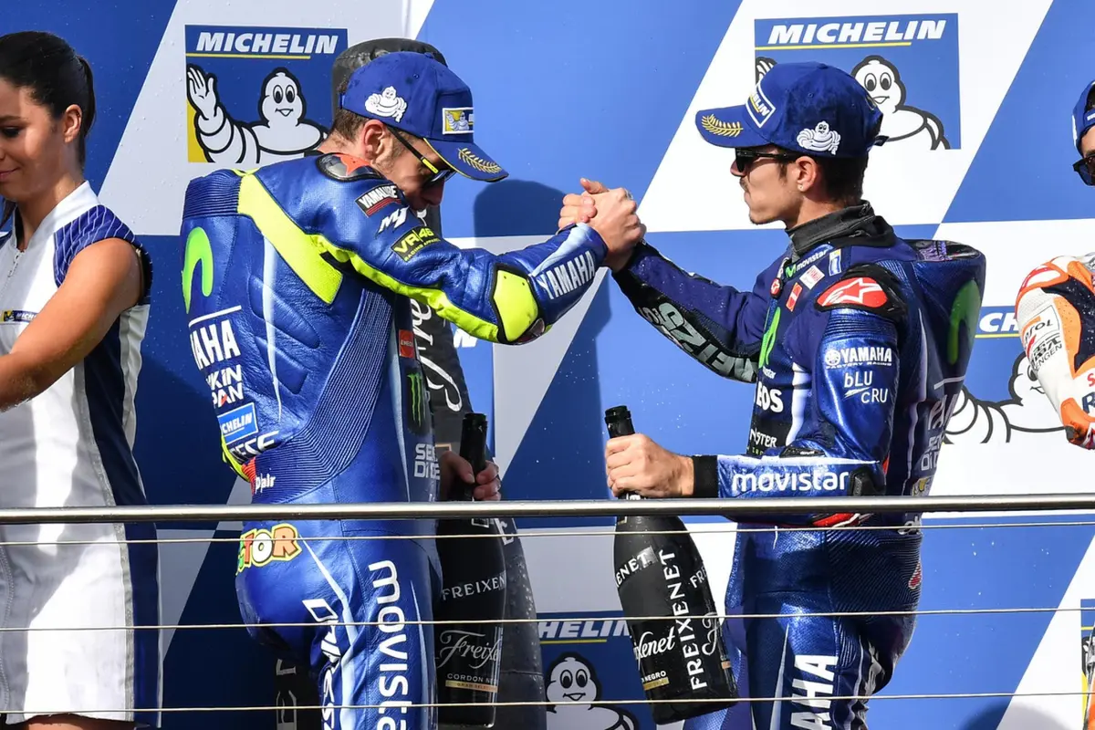 Valentino Rossi dan Maverick Vinales