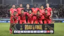 <p>Para pemain starting XI Borneo FC berfoto bersama jelang menghadapi Arema FC pada laga final Piala Presiden 2024 di Stadion Manahan, Solo, Minggu (4/8/2024). (Bola.com/Bagaskara Lazuardi)</p>