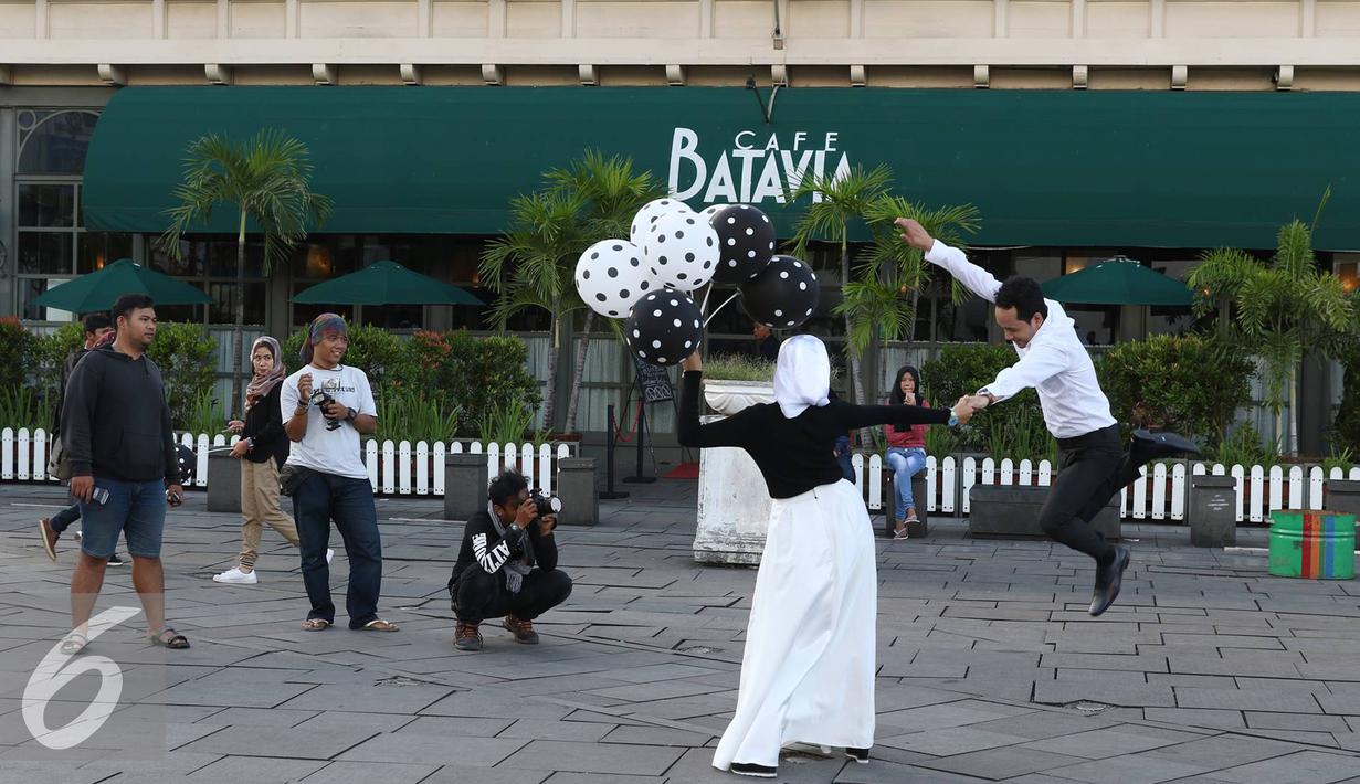 Ahok Gratiskan Foto Pranikah Di Kota Tua Foto Liputan6com