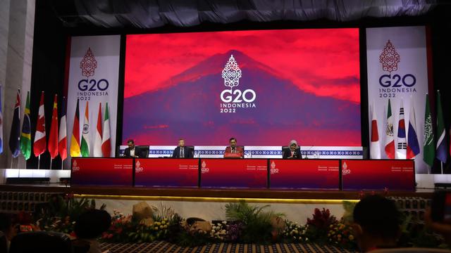 Just Energy Transition Partnership (JETP) pada acara Partnership for Global Infrastructure and Investment (PGII) di KTT G20 pada tanggal 15 November 2022.