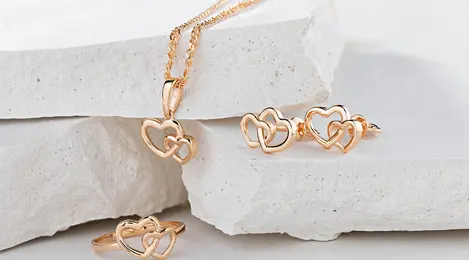 7 Cara Membersihkan Perhiasan Emas dengan Bahan Rumahan ...