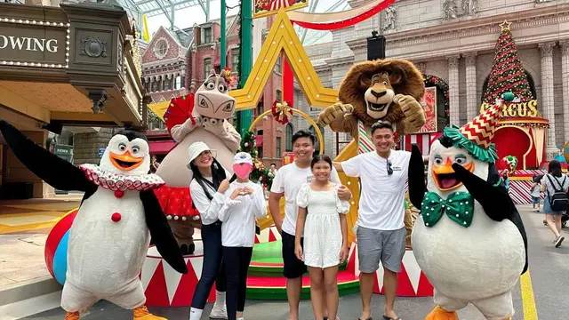 Sembuh dari Leukimia, Ini 6 Momen Seru Denada dan Aisha Liburan Bersama
