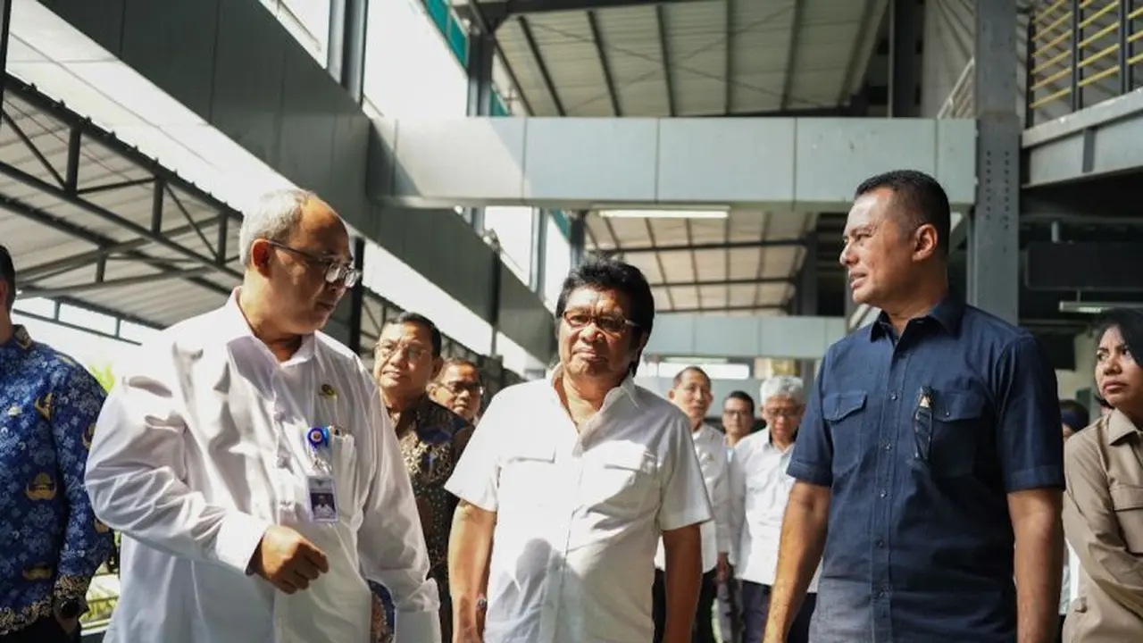 Komisi V DPR melakukan kunjungan kerja spesifik ke Terminal Tipe A Pondok Cabe, Tangerang Selatan.
