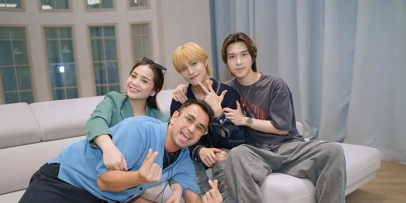 Raffi, Nagita, Yangyang dan Hendery WayV