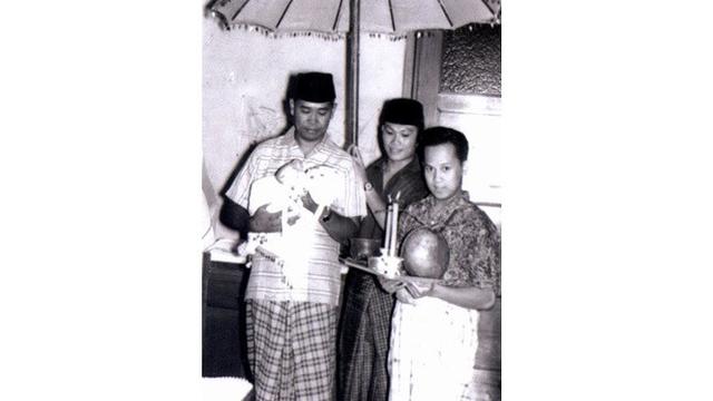 5 Potret Masa Muda BJ Habibie, Gagah Sedari Dulu