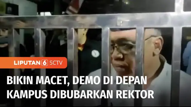 Massa mahasiswa dan pemuda menggelar aksi menolak kenaikan harga BBM di depan Kampus UIN Sultan Maulana Hasanudin, Banten, sejak sore hingga malam. Aksi mahasiswa ini kemudian dibubarkan oleh rektor UIN SMH Banten.