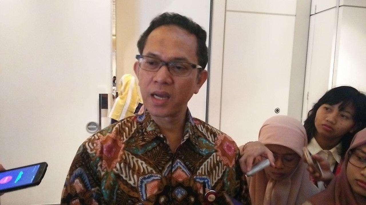 Deputi Komisioner Otoritas Jasa Keuangan (OJK) Institute, Sukarela Batunanggar (Merdeka.com/Dwi Aditya Putra)