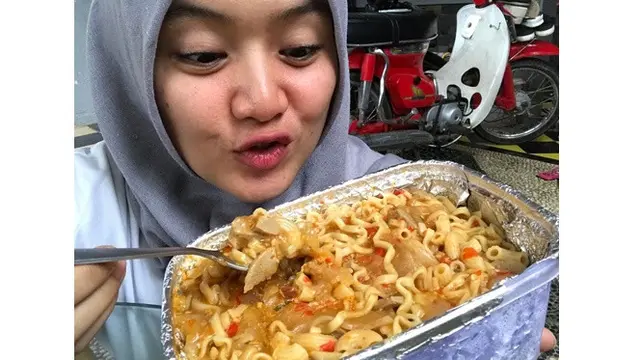 5 Potret Terbaru Pemeran Kalila 'Para Pencari Tuhan', Cantik dan Bikin Pangling
