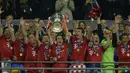 Bayern Munchen (5 kali juara) - Bayern Munchen tercatat pernah berhasil menjadi juara 3 kali berturut di Liga Champions pada tahun 1974-76. Tahun juara: 1974, 1975, 1976, 2001, 2013. (AFP/Adrian Dennis)