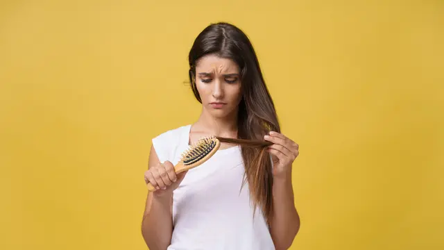 Produk Efektif Atasi Rambut Rontok, dari Minoxidil hingga Terapi PRP