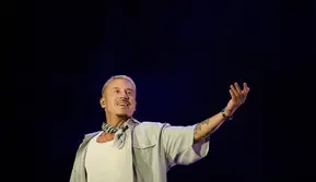 Macklemore Dicoret dari Tur Ed Sheeran, Donasikan Pendapatannya Rp17,7 Miliar untuk Palestina