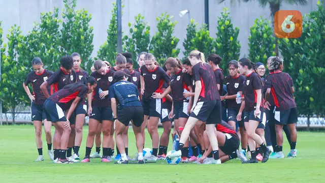 Foto: Timnas Indonesia Putri Matangkan Persiapan Jelang Kualifikasi Piala Asia Putri 2026