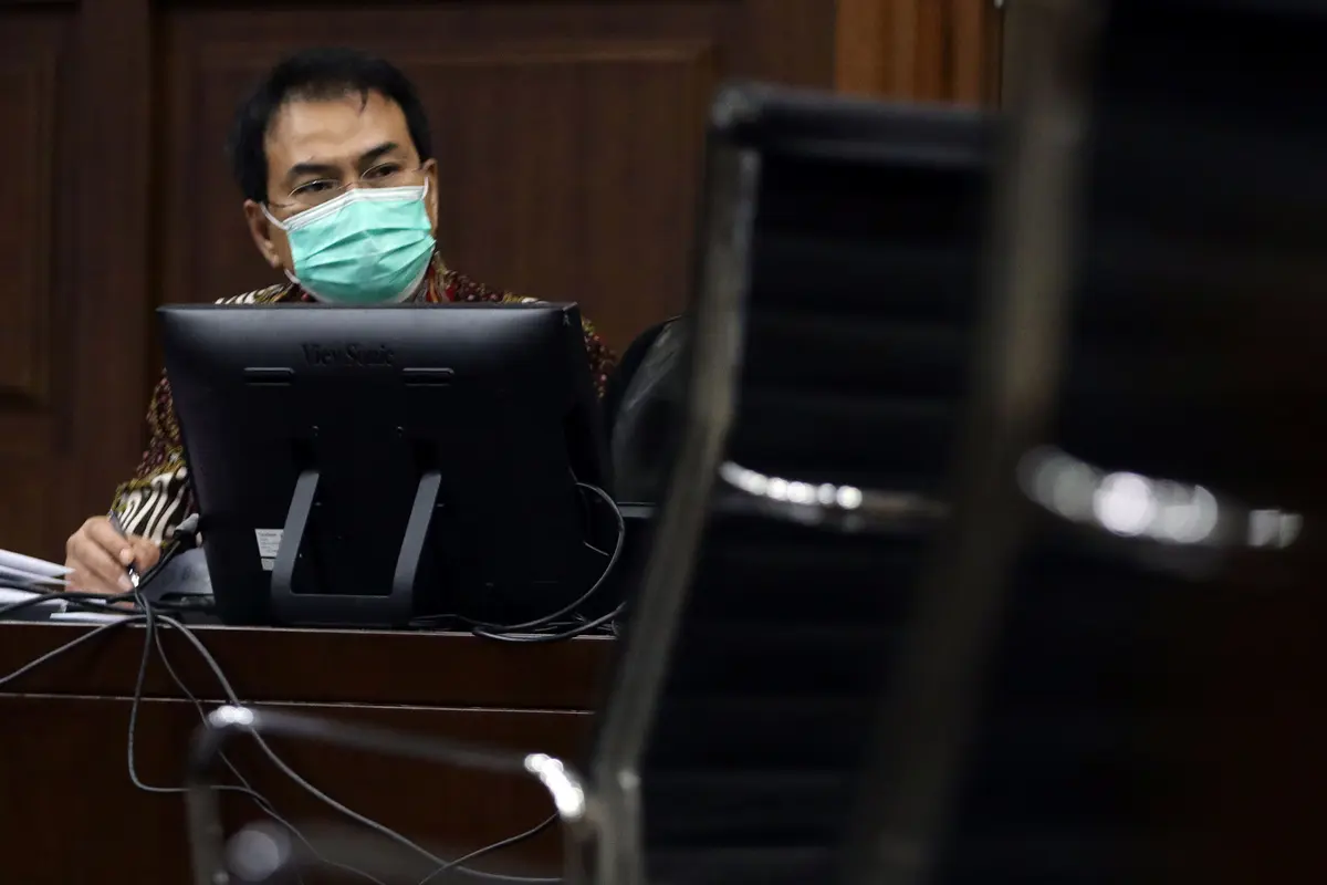 FOTO: Azis Syamsuddin Kembali Jalani Sidang Lanjutan Suap Penanganan Perkara