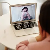 video call |pexels.com/@edward-jenner