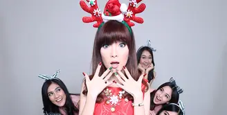 Cherrybelle telah memebentuk formasi barunya. dengan mengadakan audisi di 9 kota, akhirnya Cherrybelle telah lengkap plus 1 senior.(Foto by Febio Hernanto/Bintang.com, Digital Imaging by Denti Ebtaviani/Bintang.com, Fashion by KUKI Style)