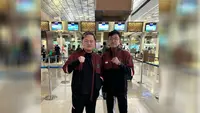 Ega Rahmaditya (kiri) wakili Indonesia di Road to Asian Games 2022 untuk FIFA Online 4. (Doc: Instagram |&nbsp;Mohammad Ega Rahmaditya)