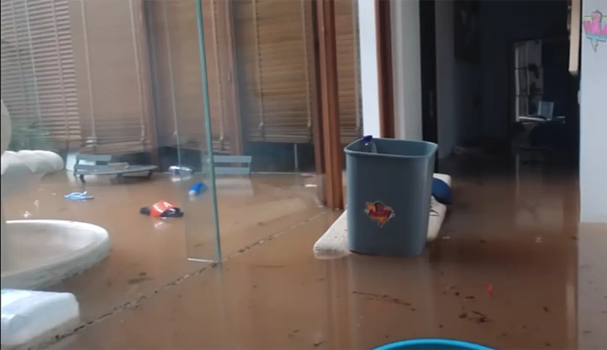 Rumah Irish Bella dan Ammar Zoni (Youtube/ Aish TV)