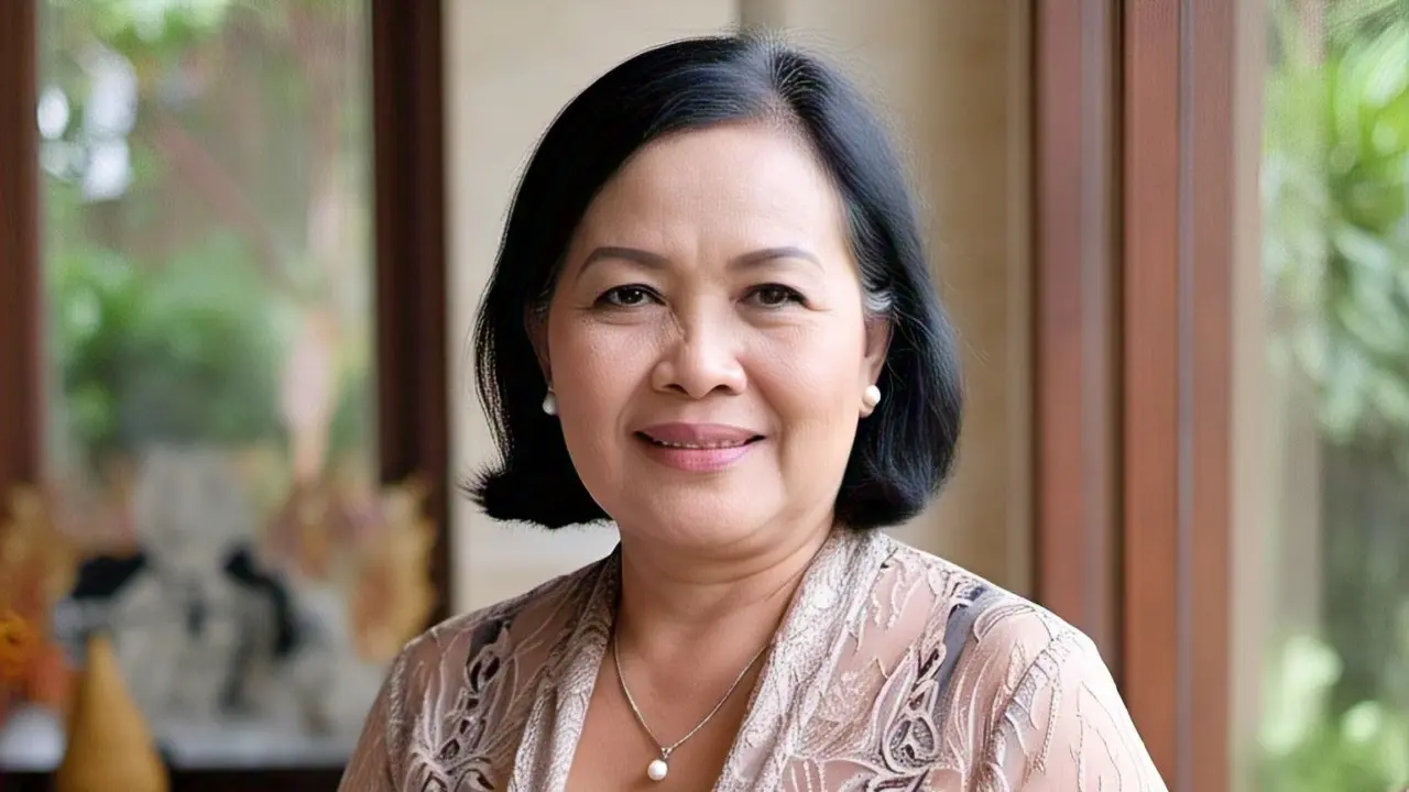 Rambut Pendek Segi Rata