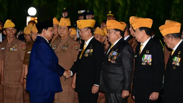 Presiden Prabowo Subianto memimpin upacara ziarah nasional dan renungan suci dalam rangka memperingati Hari Pahlawan 10 November 2025.