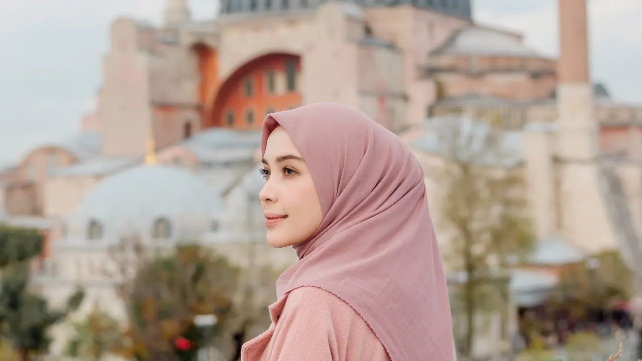 Lozy daily hijab