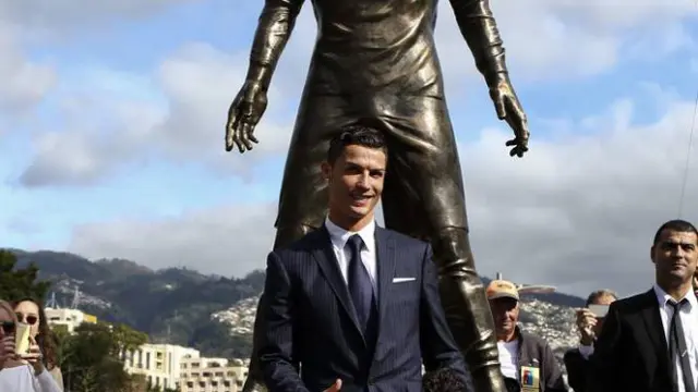 Patung Cristiano Ronaldo