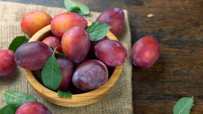 buah plum