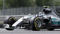 Nico Rosberg (AP Photo/Darko Bandic)