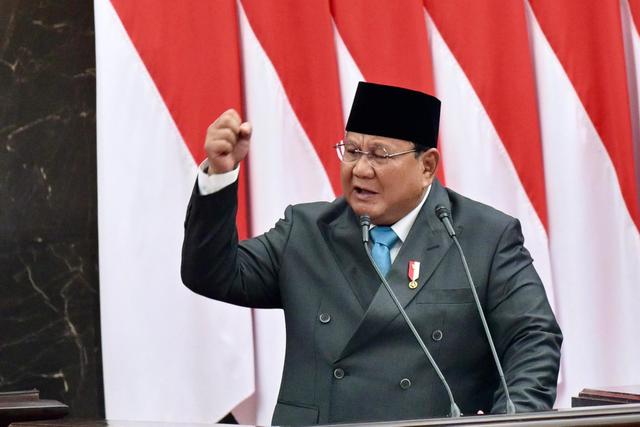 Singgung Gaya Kerja Birokrasi