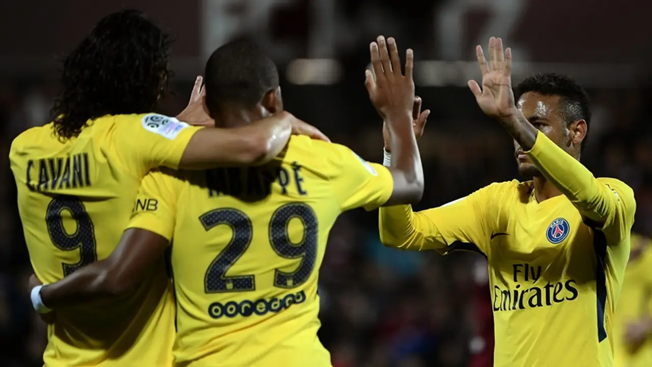 Edinson Cavani, Kylian Mbappe, Neymar