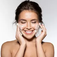 ilustrasi cara merawat kulit agar tidak kusam/popcorner/shutterstock