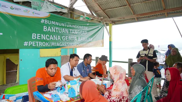 Selama 15 hari mengabdi, tim medis dan relawan yang diberangkatkan Petrokimia Gresik bersama Satgas Bencana Nasional BUMN Wilayah Jawa Timur