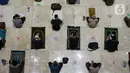 Umat muslim melaksanakan sholat Jumat terakhir pada Ramadhan 1442 H di Masjid Istiqlal, Jakarta, Jumat (7/5/2021). Berdasarkan hisab, lebaran Idul Fitri jatuh pada 13 Mei 2021 sementara pelaksanaan rukyatul hilal (melihat posisi bulan) akan dilakukan sehari sebelumnya. (Liputan6.com/Faizal Fanani)