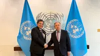 Sekretaris Jenderal PBB Antonio Guterres saat Pertemuan bilateral secara tatap muka dengan Menteri Koordinator Bidang Perekonomian Airlangga Hartarto di Markas Besar PBB, New York, Rabu (27/10/2022).