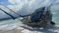 Misteri Yacht tanpa Nakhoda dan ABK Terdampar di Pantai Rode Ndao