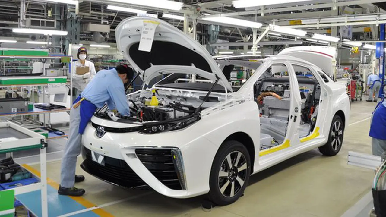 Ingin Punya Mobil Anti BBM Toyota? Tunggulah Selama 3 Tahun
