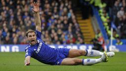 Branislav Ivanovic. Eks bek kanan berusia 38 tahun yang belum lama pensiun pada Juli 2021 bersama West Bromwich Albion ini tercatat sebagai pemain asal Serbia dengan raihan gol terbanyak keempat di Premier League Liga Inggris hingga kini. Total ia mencetak 22 gol dan 23 assist bersama Chelsea dari total 261 laga selama hampir 10 musim sejak pertengahan 2007/2008 hingga pertengahan 2016/2017. Sebelum memutuskan pensiun ia sempat membela West Bromwich Albion selama satu musim pada 2020/2021 dan tampil 13 kali tanpa mencetak satu gol pun. (AFP/Ian Kington)